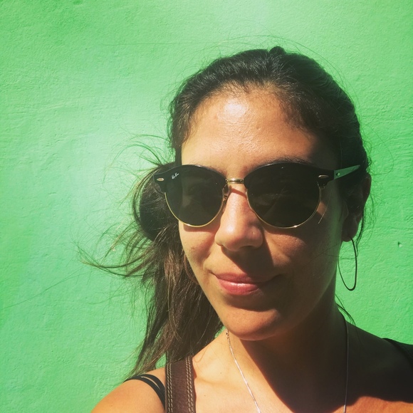 Meet your Posher, Posh - Picture 1 of 1